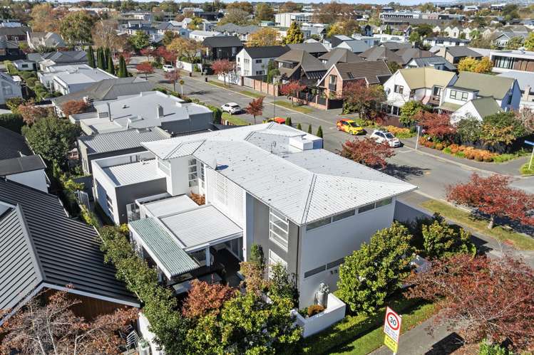 55 Merivale Lane Merivale_36