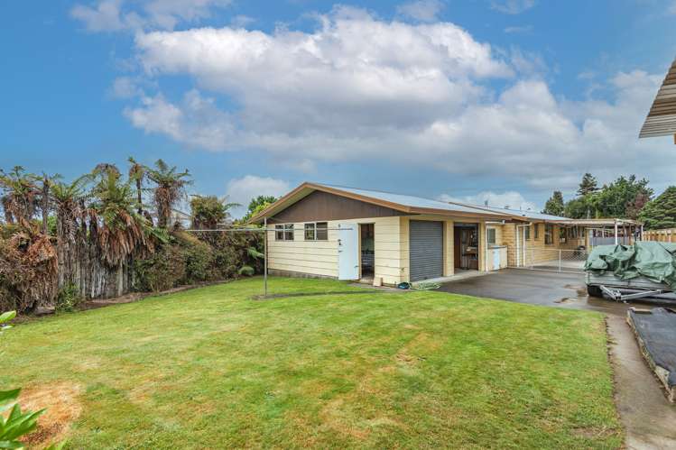 16 Suffolk Crescent Feilding_16
