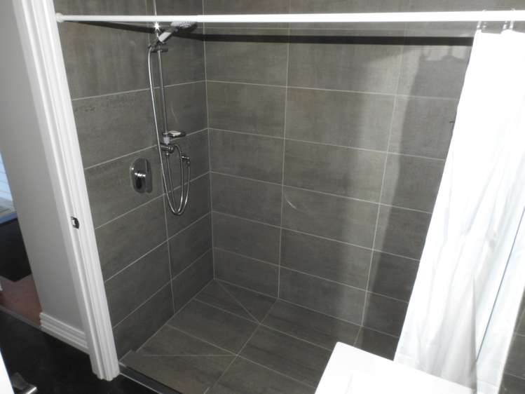 23 Victoria Road Onetangi_13