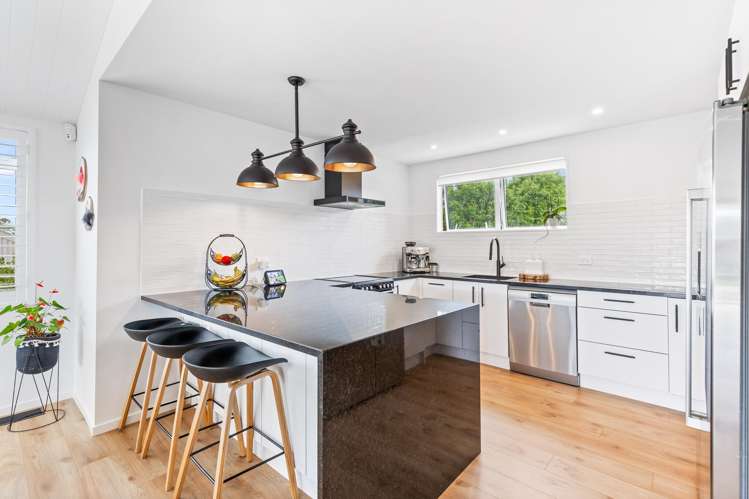 24 Maude Street Riverhead_18