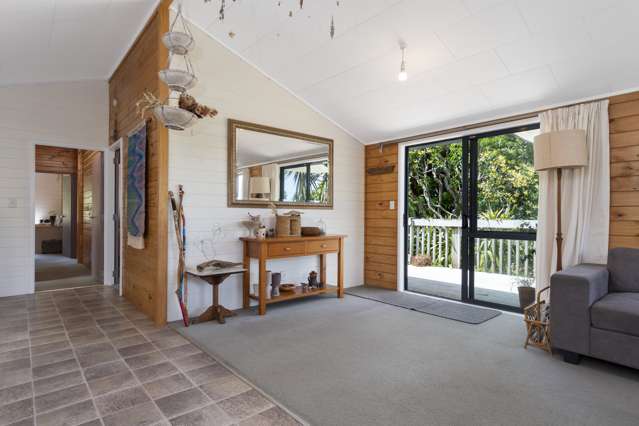 4 Koutunui Road Athenree_3