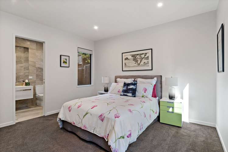 2/204 Riddell Road Glendowie_21