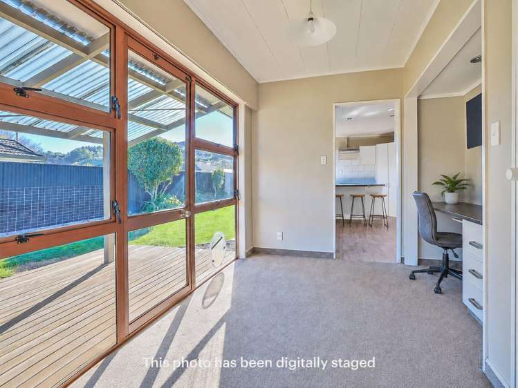 10 Harpham Street Taradale_13