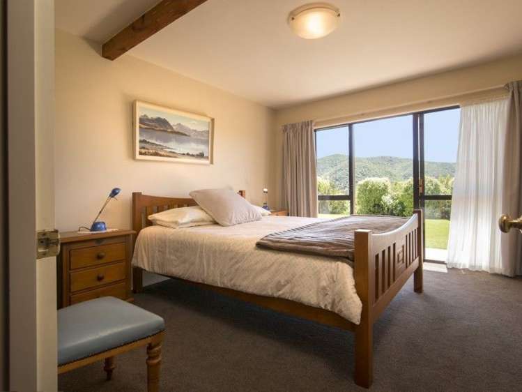 8 Matai Place Waikawa_16