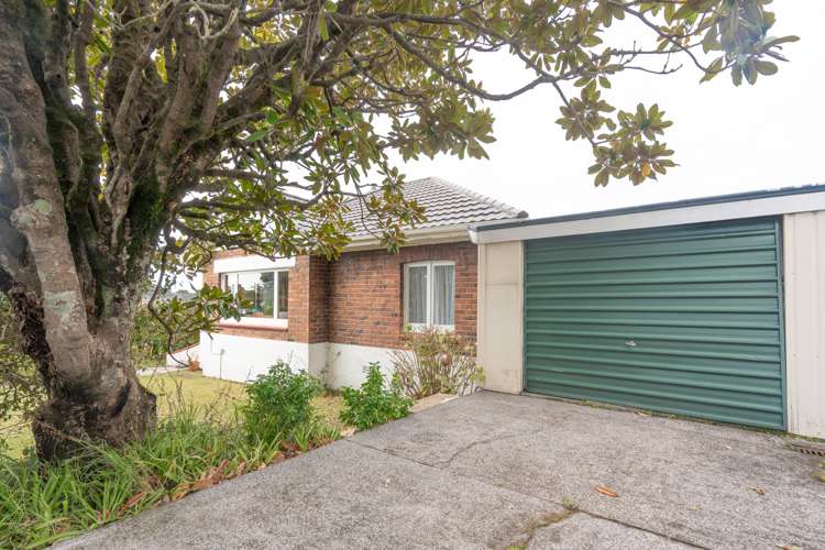 130 Titirangi Road New Lynn_13