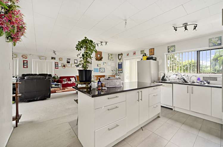 36 Hollyford Drive Clover Park_9