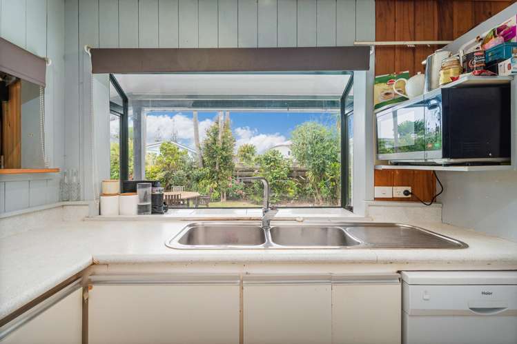 8 Parkland Place Whitianga_14