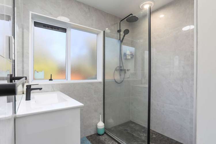 8a Sheriff Place Randwick Park_18