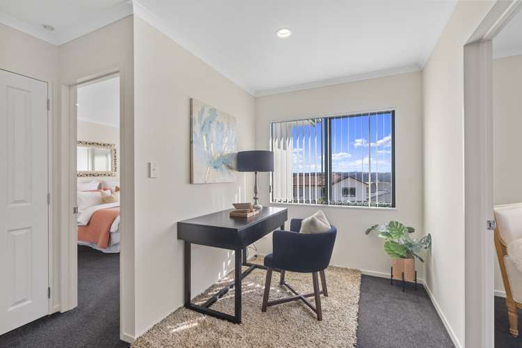 42 Black Teal Close Unsworth Heights_12