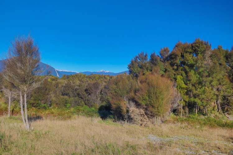 38 Beechwater Drive Moana / Lake Brunner_23