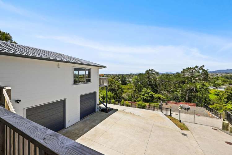 54 Chorley Avenue Massey_25