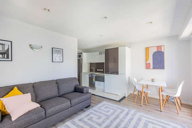 1005/17 Vogel Lane Auckland Central_2