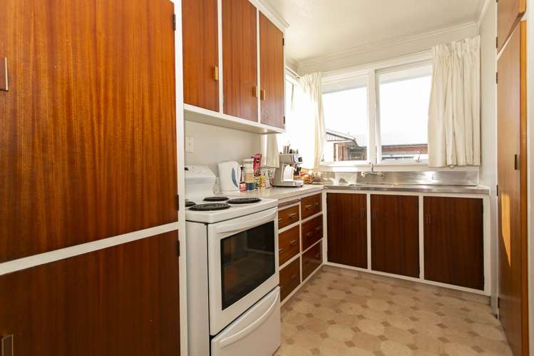 2/216 Walnut Avenue Ashburton_1