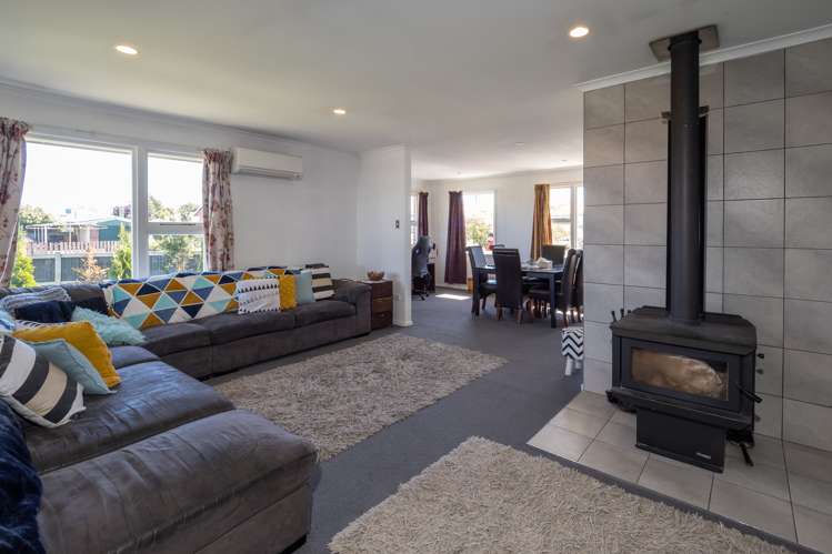 7 Reddecliffe Crescent Hampstead_3