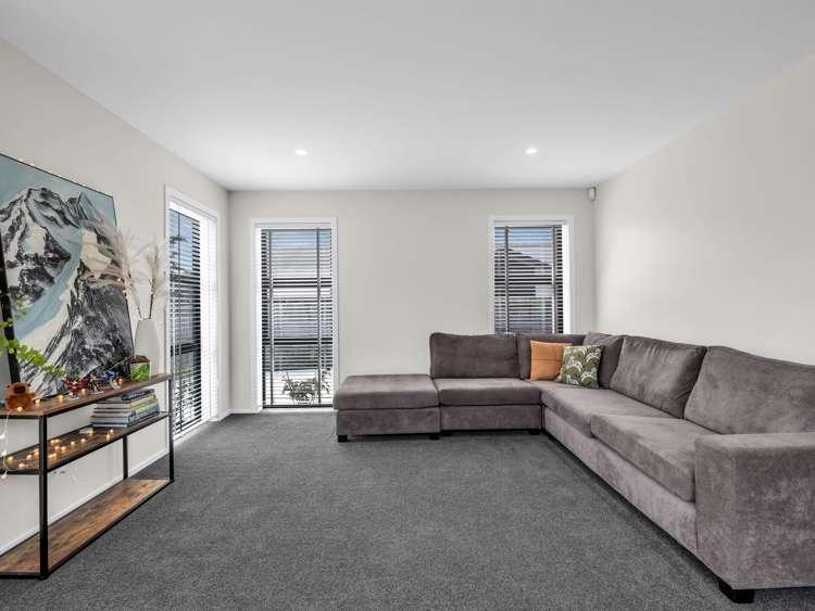 27 Coutts Way Fitzherbert_6