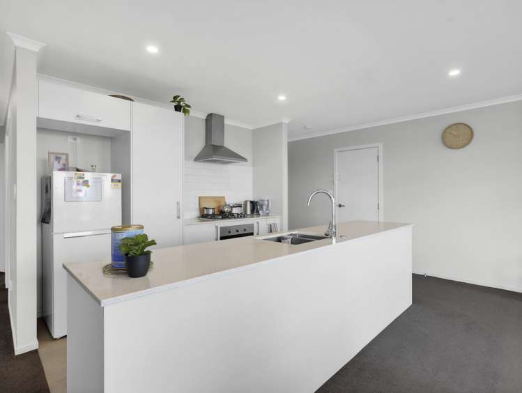 10/1 North Ridge Drive Rototuna North_12