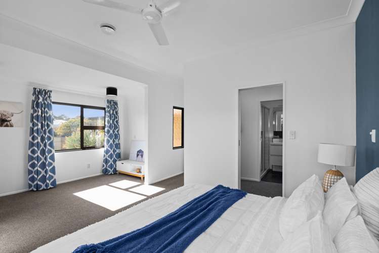 10 Cassino Crescent Onekawa_13