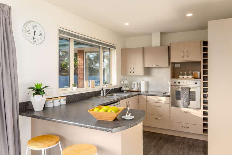 22a Lenton Street Aranui_1