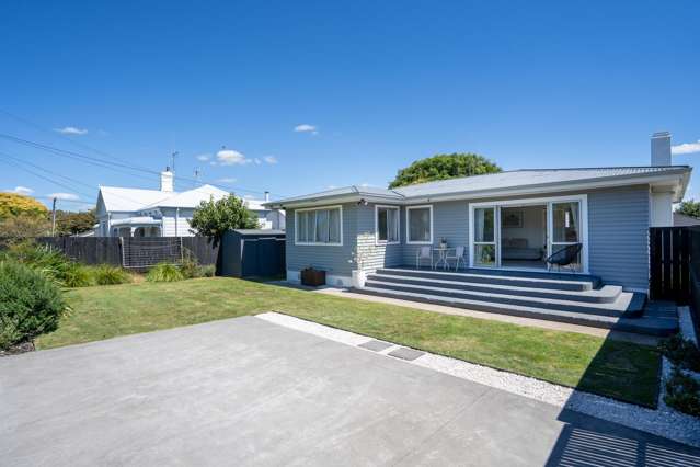 Renovated Parkside Retreat