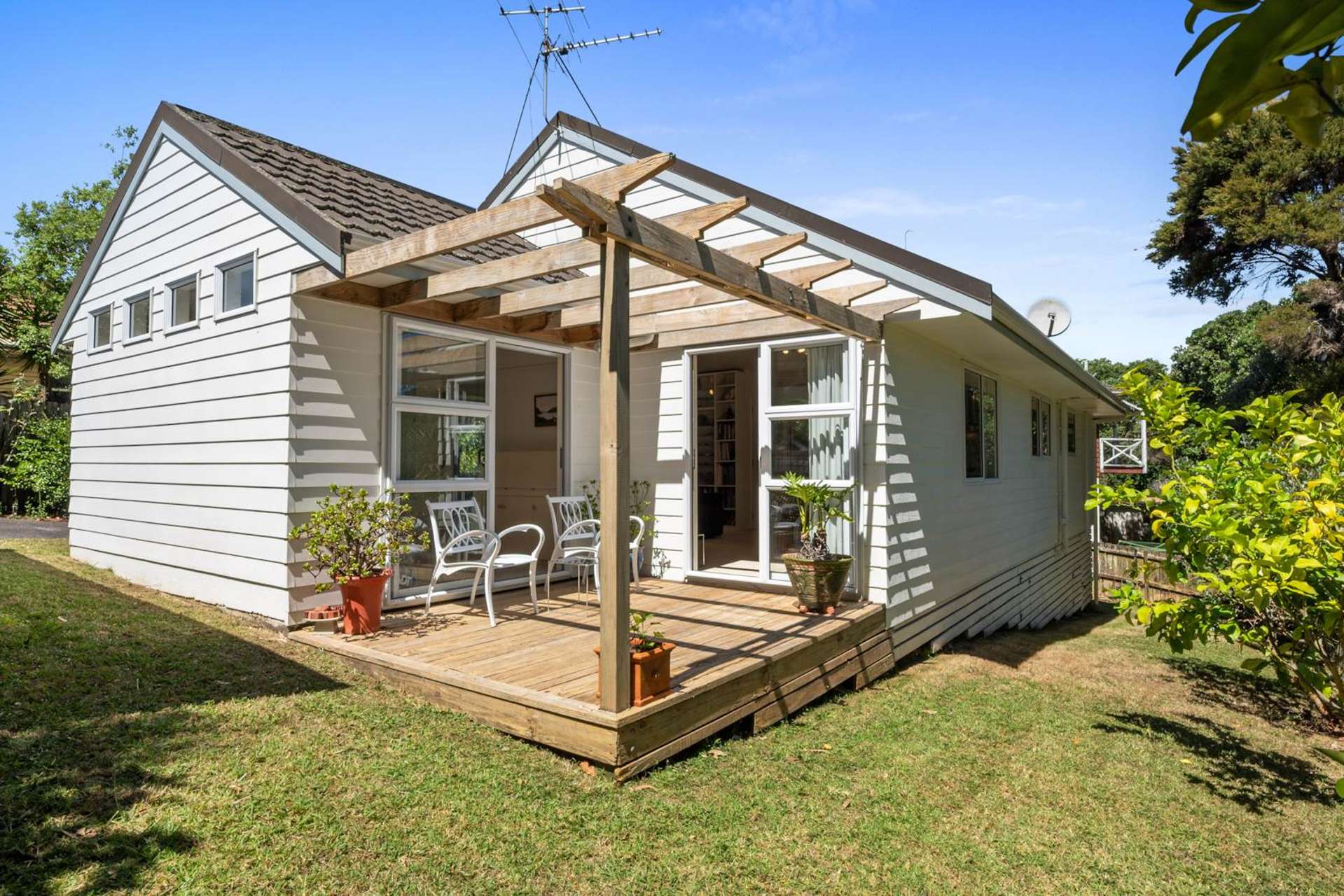 2/28 Niccol Avenue Narrow Neck_0