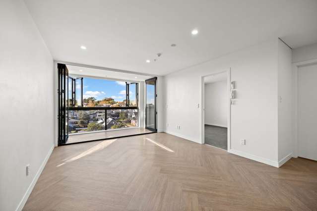 504/82 Jellicoe Road Mt Wellington_3