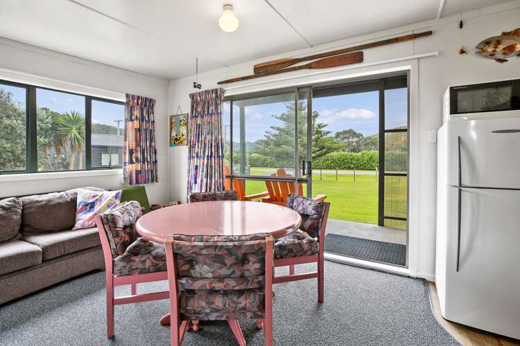 4 Rauparaha Street Marokopa_33