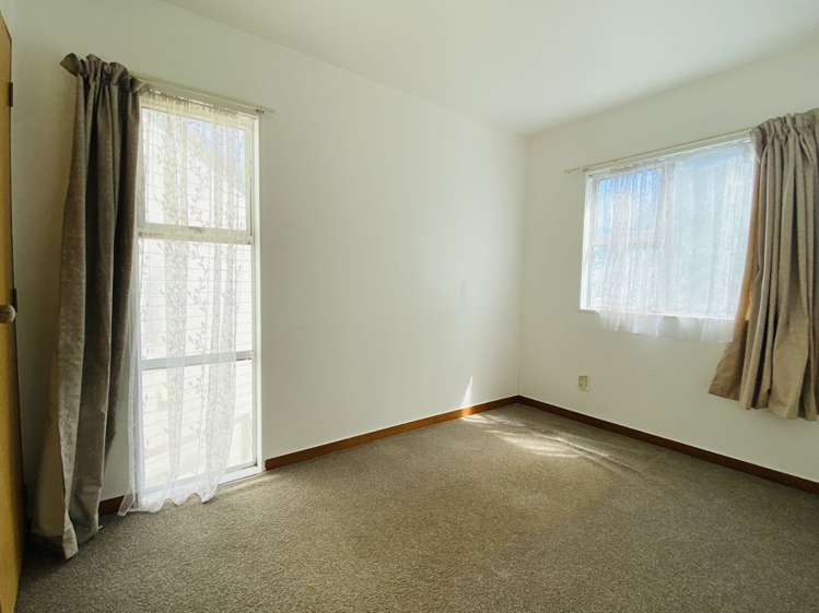 44 Fred Woodward Place Mount Roskill_5