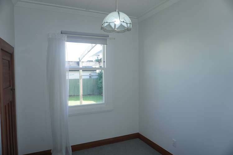 64 Hirini Street Kaiti_10