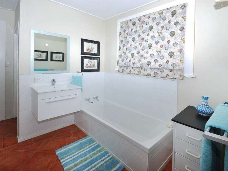 90 Chamberlain Road Upper Plain_9