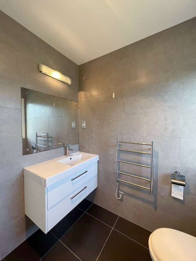 16 Holland Road Hillcrest_15