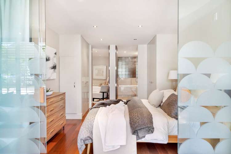 2/45 Tamaki Drive Mission Bay_13