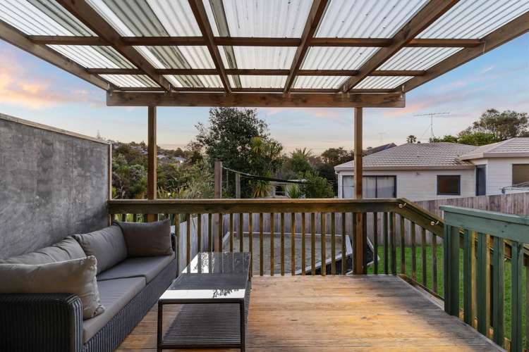 32 Donald Street Stanmore Bay_14