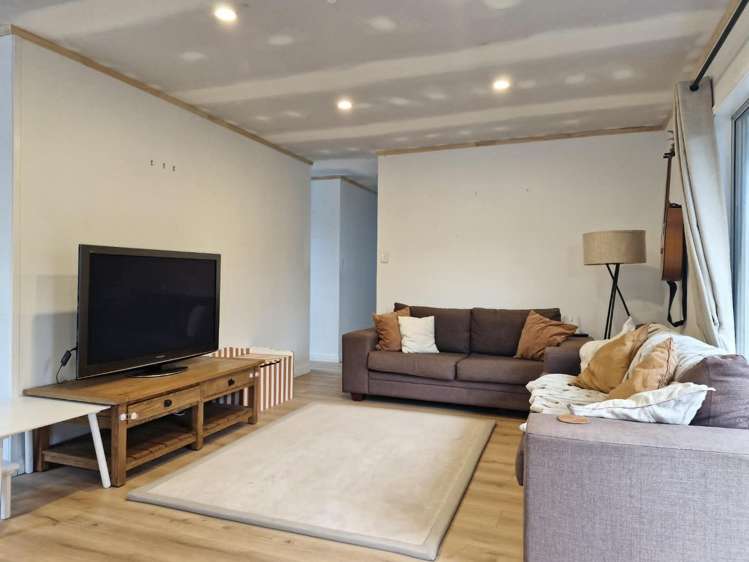 4 Benbow Pl 2169_9