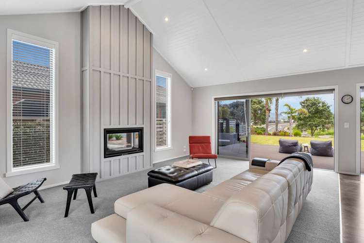 4 Roseberry Place Whitianga_11