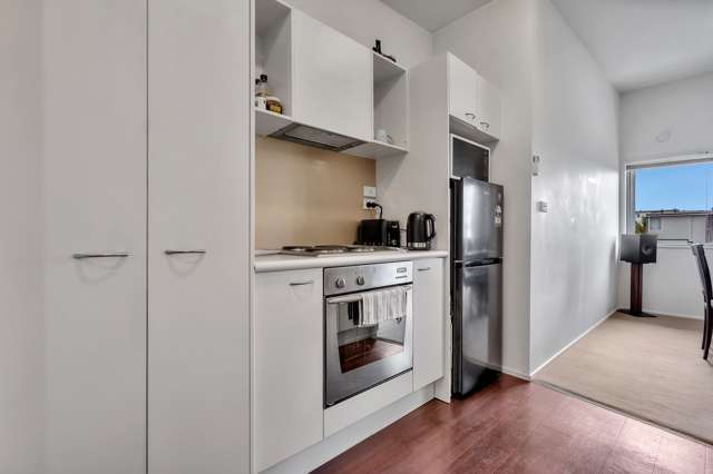 96/7 Kelvin Hart Drive East Tamaki_3