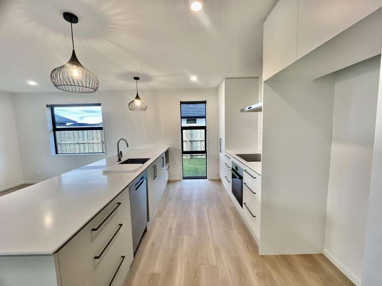 56 Nethercote Way 11103_1