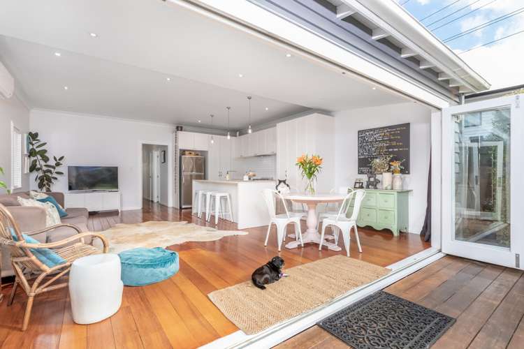 422 Ellerslie-Panmure Highway Mount Wellington_2