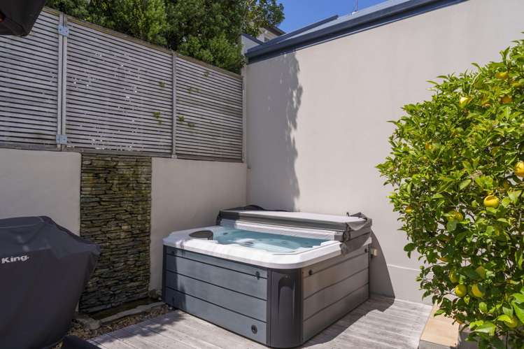 323 Kennedys Bush Road Kennedys Bush_17