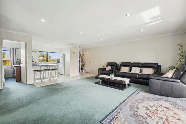 32 Bicknell Road Favona_3