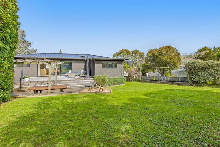 18 Albatross Road Red Beach_4