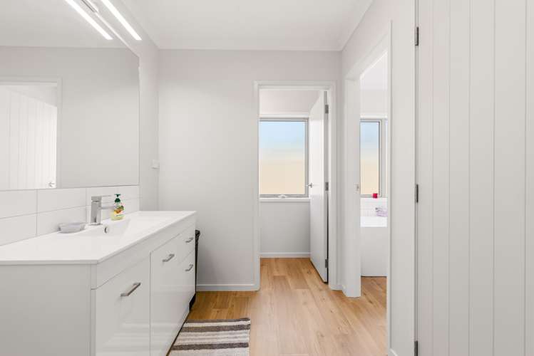 21 Ngahana Place Turangi_18