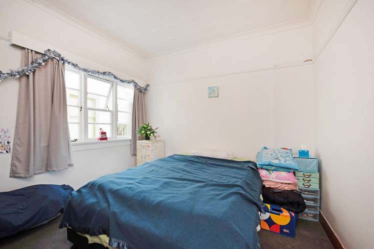 1-4/121 Hill Street Thorndon_21