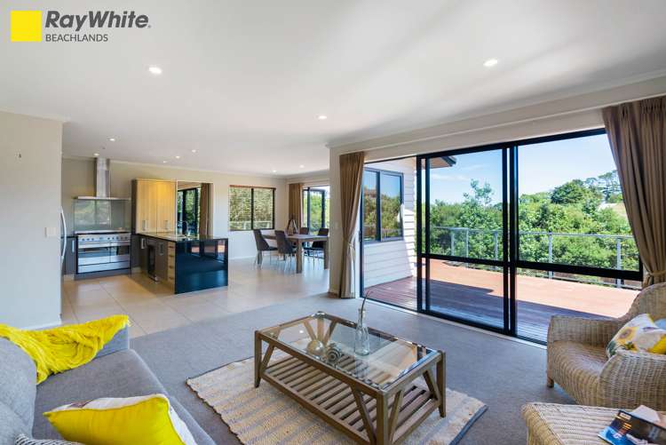 35 Pine Harbour Parade Beachlands_22