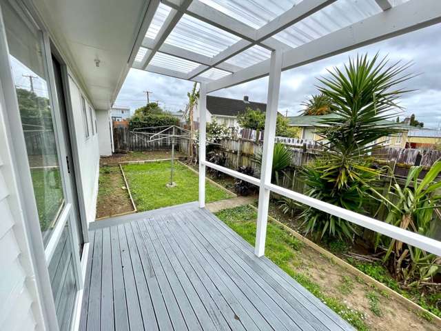 2/16 Sandra Avenue Otara_4