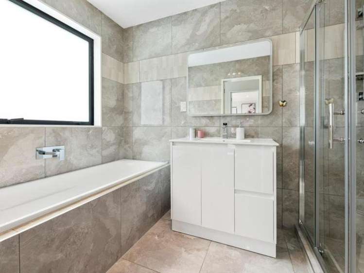 13D Bel Air Drive 1687_8