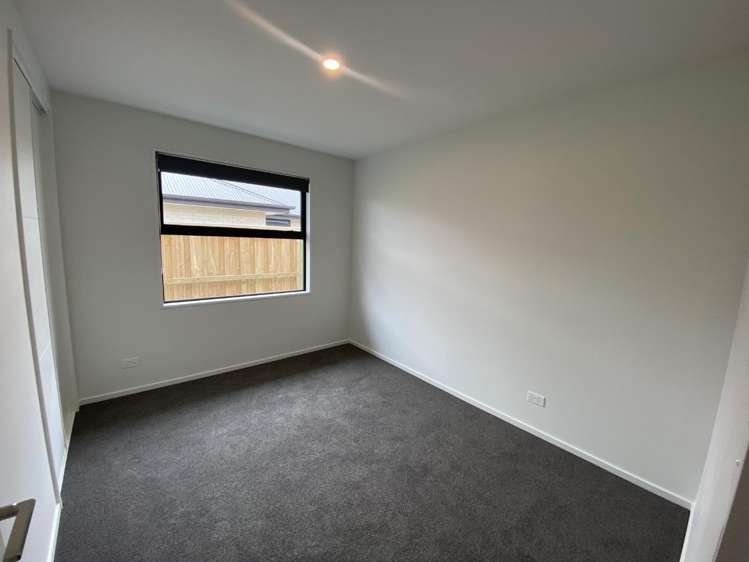 18 Privet Way 11103_7