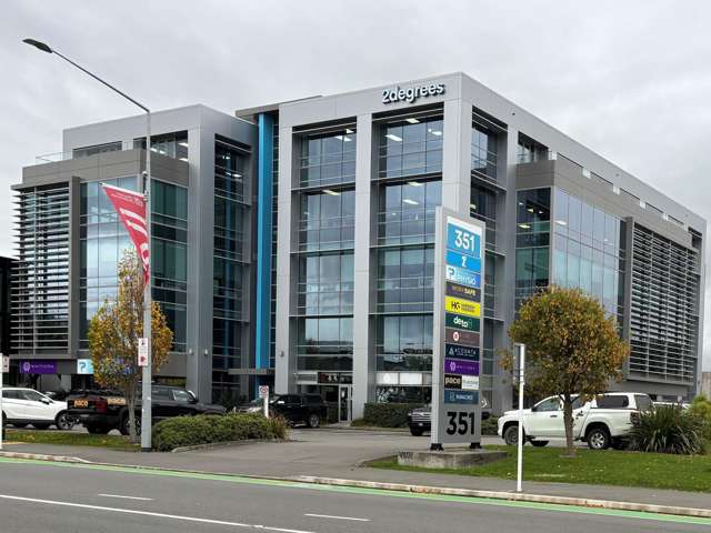 Lincoln Road Office and Car Parking