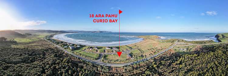 18 Ara Pahu Curio Bay_0