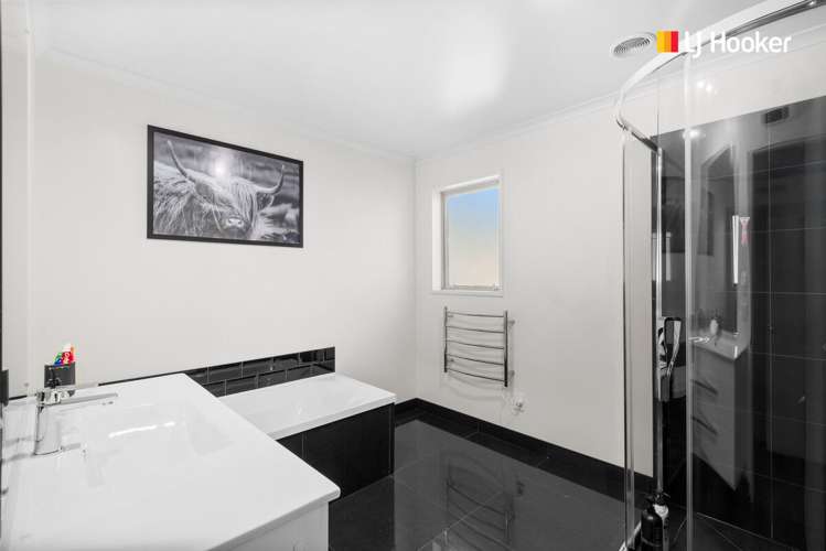 19 Paterson Road Mosgiel_15