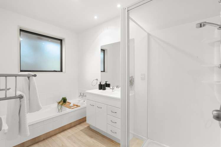 16 Monet Vale Rolleston_13